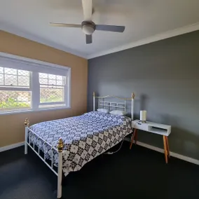 Private Shared House in Orange - Image 4