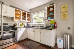 CAPITOL HILL LARGE 1 BED SUITE - Image 3