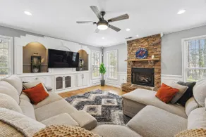 Luxury Home - ATL (No Cleaning Fee!) - Image 2