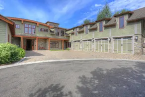 17.000 Quadratfuß Luxus Raum. Smithfield Canyon Haus hat alles. - Image 3