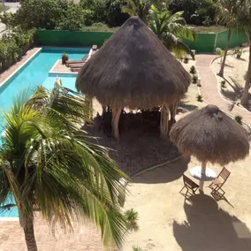 Two-bedroom apartment, Playa Chaca, swimming pool, 24/7 security - Image 4