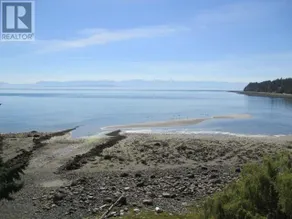 Waterfront Cabin THE BEACH HOUSE Texada Island! - Image 3