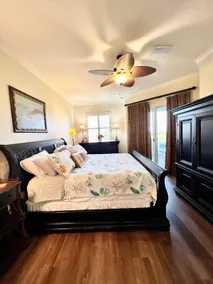 Luxury Beach Condo - Image 4