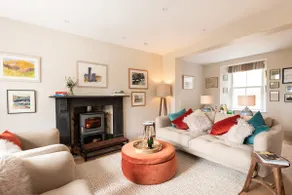 Treveddoe Farmhouse - Image 3