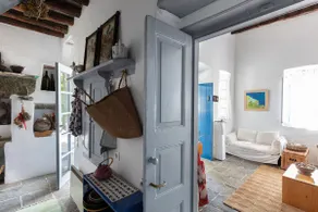 Authentic sifnian house - Image 4