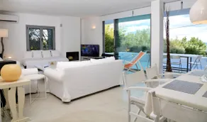 Spacious Seaside House 30 min from Athens - Image 5