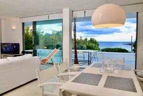 Spacious Seaside House 30 min from Athens - Image 4