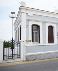 Conellian Beach front Villa in Ormos Lo - Image 2