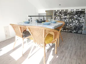 ”l'Orifamme”, quiet 3 beds appt, A/C, balcony - Image 4