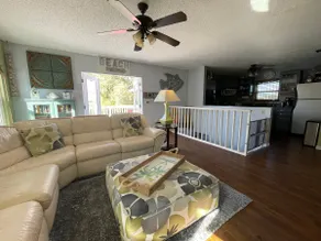Hales Corner, Cozy & Private Beach Town Getaway - Image 5
