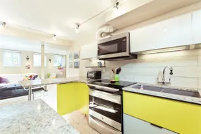 2 BDR Eco-friendly Flat Near Metro - Image 5