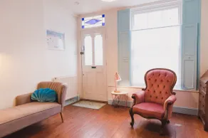Grace Cottage, Grade II Listed, Seaside Retreat. - Image 3