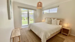 The Secluded Beach House on Cove - Image 4