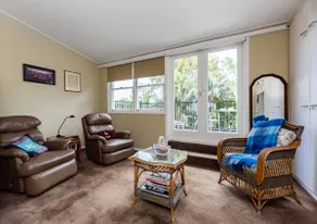 Auto-contido unidade dentro elegante Randwick Home - Image 2