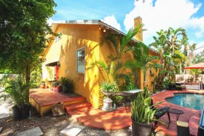 Historic Bungalow with Private Pool in Ybor City - Image 3