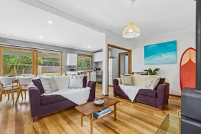 Canterbury Beach House - Image 2