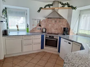 House with basement bar and sauna for 9 people - Image 2