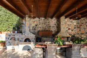 Epimenidis House - Image 5