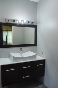 Pines Villa Apartments - Image 2