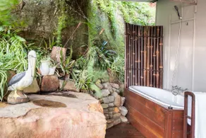 Bundeena Beach Shack with view - Image 4