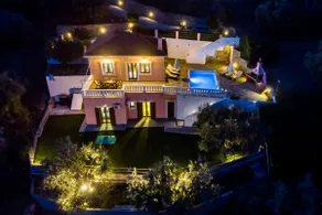 Villa Chrysalis - Image 3