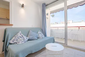 Calafell beach apartment by MarCalma - Image 3