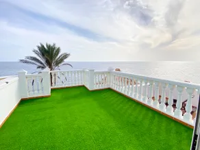 Beachfront Penthouse in Tenerife - Image 3