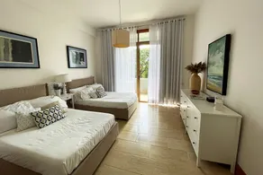Lux Condo, Great Wi-fi, Excellent Service & Cook - Image 5