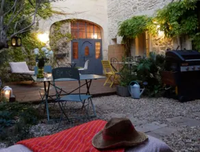 Camargue quiet holiday rental with garden access - Image 4