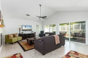 Beautiful Wine Country 4 Bdrm with Pool/Spa/Views! - Image 5