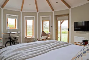 Nether Farm Roundhouses - Henmore Water & Sturston Winds with hot tubs - Bradley Wood no hot tub - Image 5