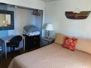 Tiny House Living , ”cozy and colorful” - Image 5