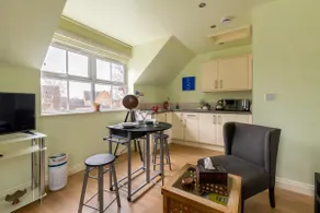 Willow Chimes: spacious, private and welcoming - Image 3