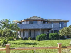 Luxury Chappaquiddick Getaway with Oceanviews - Image 2