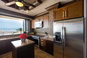 3 bed 3 bath Ocean View ROYAL PENTHOUSE · RPH1 - Image 4