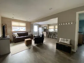 Cozy Guest House with Lake views. - Image 3