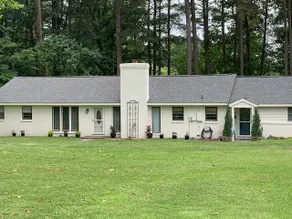 Lake front ranch, sleeps 14+ w/dock & boat parking - Image 3