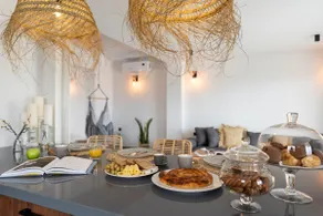 Luxury NissoVilla with Private Pool & Sea Views - Image 5
