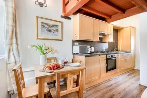 Cottage 1, Old Farmhouse Mews - Image 5