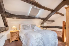 Cottage 2, Old Farmhouse Mews - Image 3