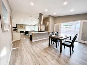Charming 2bed 1bath Private pool self check-in Medical Center Downtwon Disney - Image 2