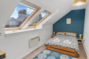 Stunning 2BR Loft Apt in Oban - Sea Views - Image 2