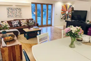 Kent Pool Cottage ~ Private Indoor Heated Pool - Image 3