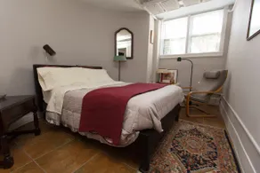 Sperry House one bedroom private apartment - Image 3