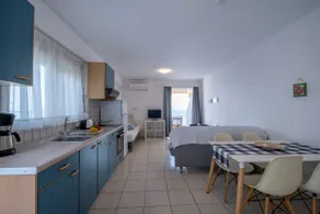 Meli Apartments & Villas - Image 3