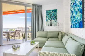 SUNSET BEACH Charming apartment with jacuzzi - Image 2