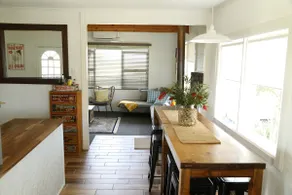 Bob's Balcony - Image 3