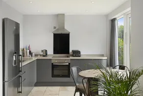 Cosy converted granary set in quiet countryside - Image 4