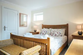 Dog Friendly Inglewood Cottage New Forest - Image 4