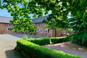 The Stable, Yew Tree Farm Holidays, Tattenhall, Chester - Image 2